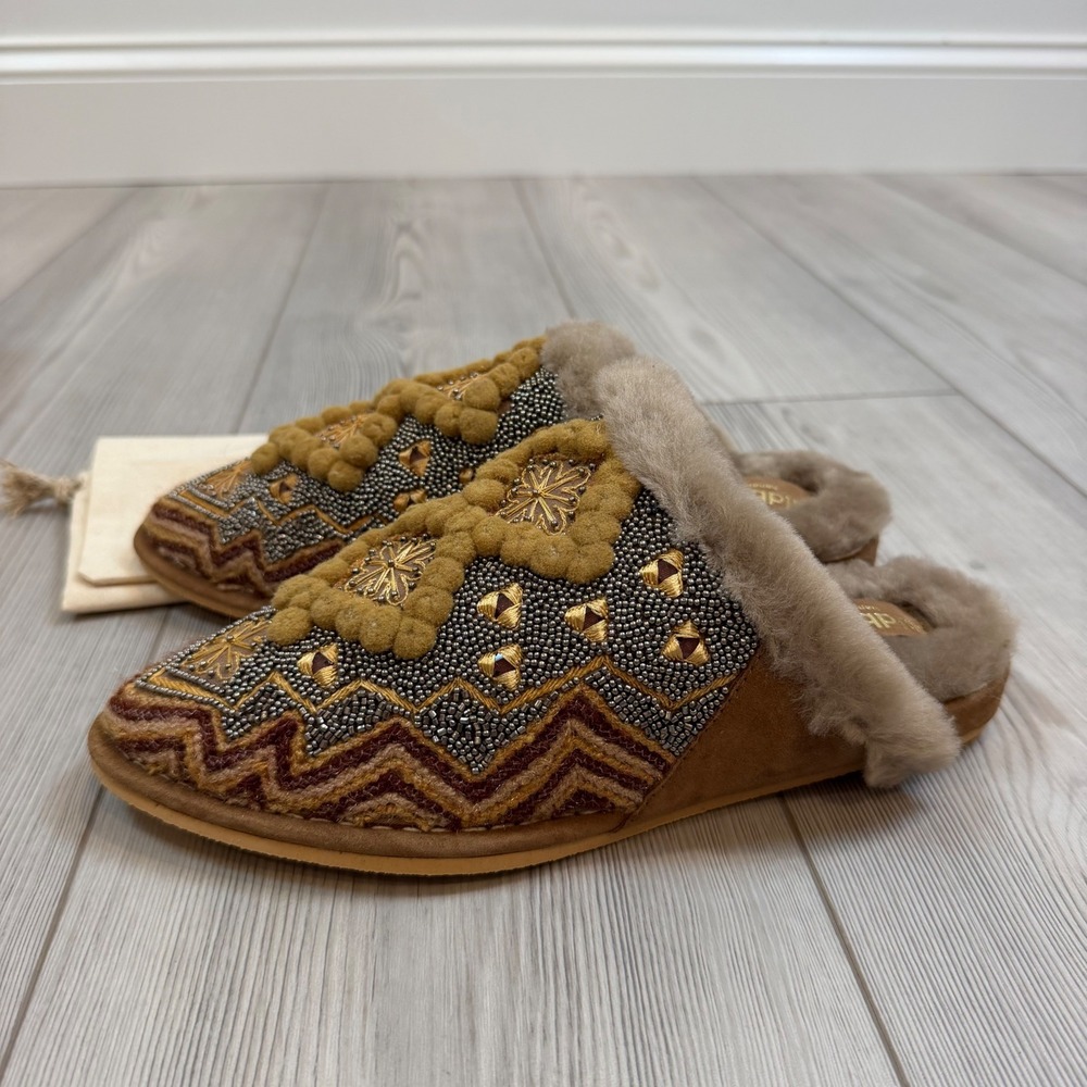 NEW Laidback London Aikon Beaded Suede Shearling Slippers Mules Yellow Camel 38